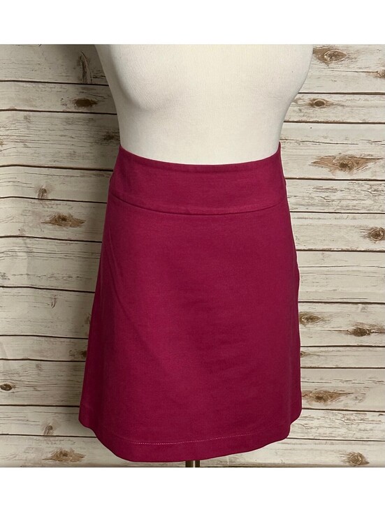Banana Republic Dresses & Skirts - Banana Republic fuchsia pink side zipper A-line mini skirt Size 10 minimalist